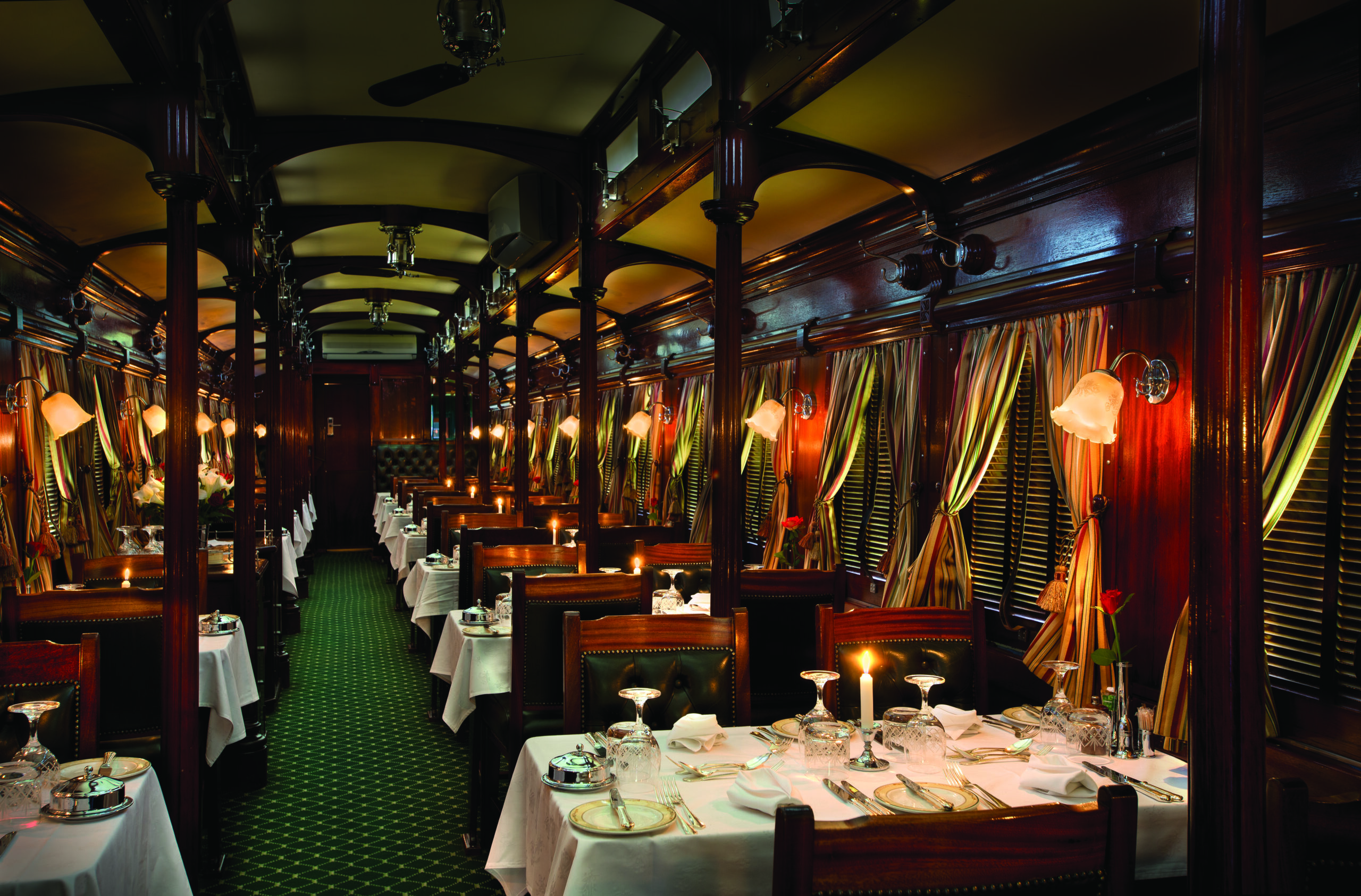 RVR-DiningPillar2-HRes